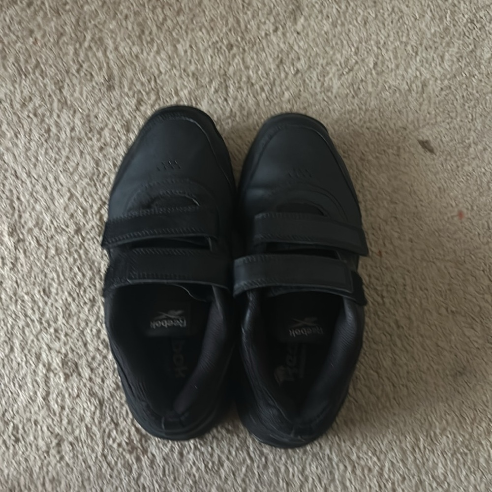 Reebok Women’s Oil & Slip-Resistant. Work N Cushion 4.0 Walking Shoe.